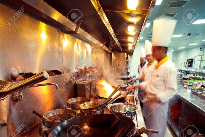 170506225123_efs-of-a-restaurant-kitchen-Stock-Photo-restaurant-food-chef.jpg