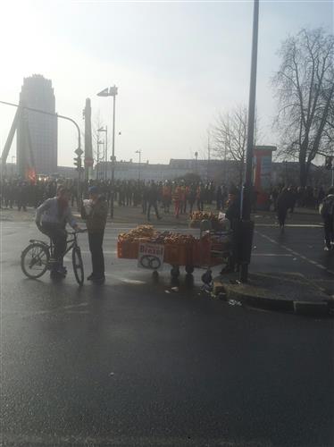 德国万人反紧缩终变暴力骚乱 350人被捕