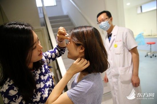 敢拿&ldquo;颜值&rdquo;赌明天：90后女大学生整形记