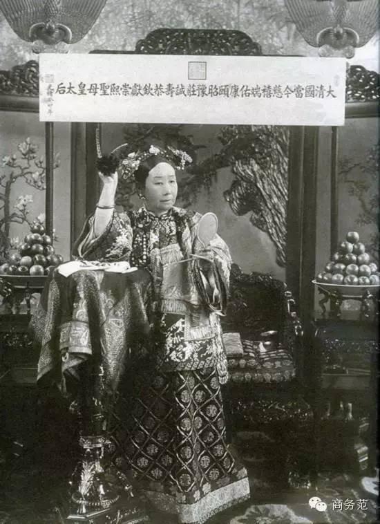 看看100年前她的照片,这才是中国最早的时尚鼻祖