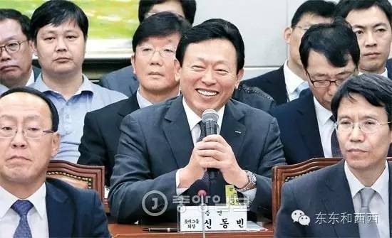 韩国财阀内斗堪比韩剧:儿赶爹下台,妈帮打群架