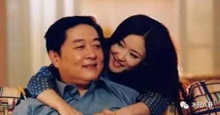 被嫩妻出轨卷走财产,妻子和马蓉是闺蜜,刘斌就是翻版“王宝强”