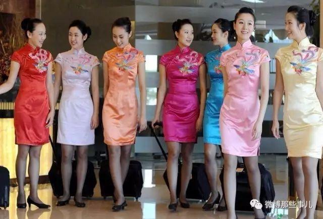 川航的飞机餐火了!网友:每次都空腹上,扶着腰下来