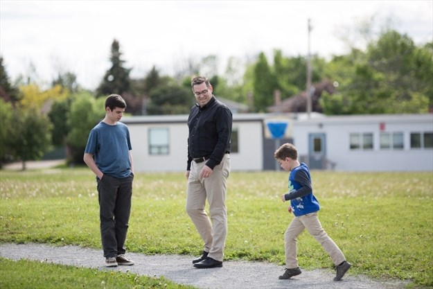 20171020_15085305659121.jpg 5_14102Q54.jpg