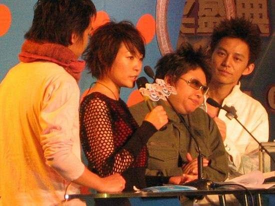 实力远超那英，39岁跳楼身亡，两任渣男丈夫未参加葬礼却争遗产！