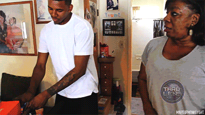 “黑人问号脸”本尊被抓了，估计是那句“你强任你强”惹怒了警察