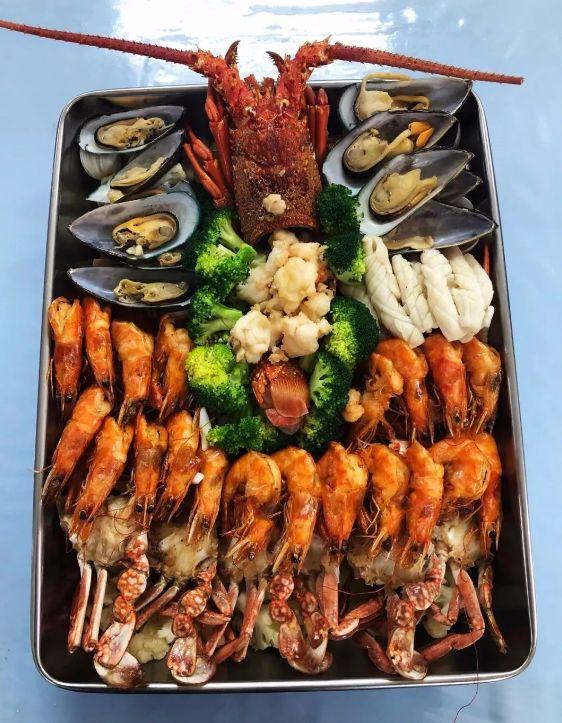 华为海外公司食堂曝光!他们这是要养猪啊,简直丧心病狂!