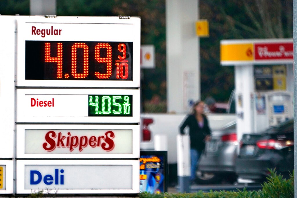 全美油价明年还要触4?GasBuddy给出这一预测 全美油价明年还要触4?GasBuddy给出这一预测_图1-3