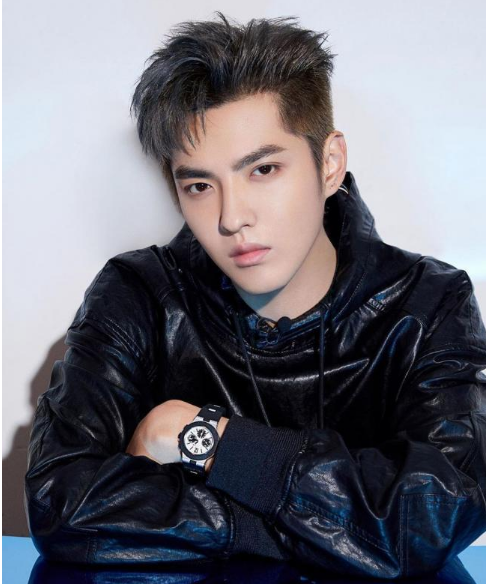 吴亦凡一审被判17年?暴肥照疯传,网上炸了… 吴亦凡一审被判17年?暴肥照疯传,网上炸了…