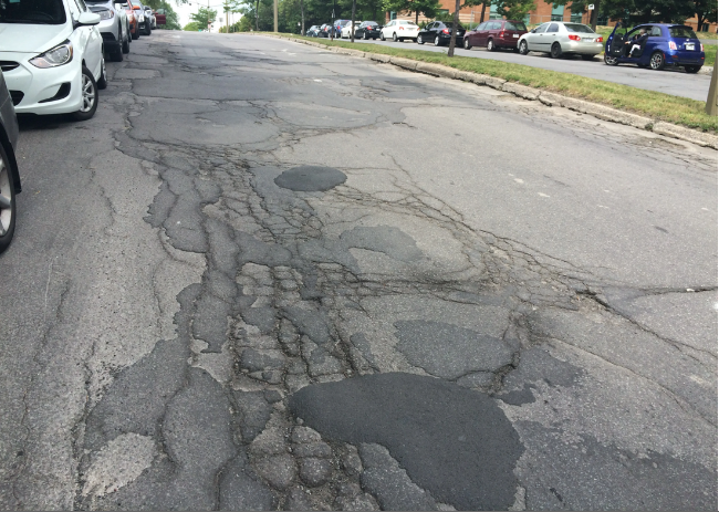 加拿大路况全球最差国家之一!致命车祸多 加拿大路况全球最差国家之一!致命车祸多