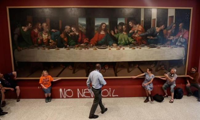 “环保人士”又袭莫奈1.1亿画作、英王蜡像 “环保人士”又袭莫奈1.1亿画作、英王蜡像