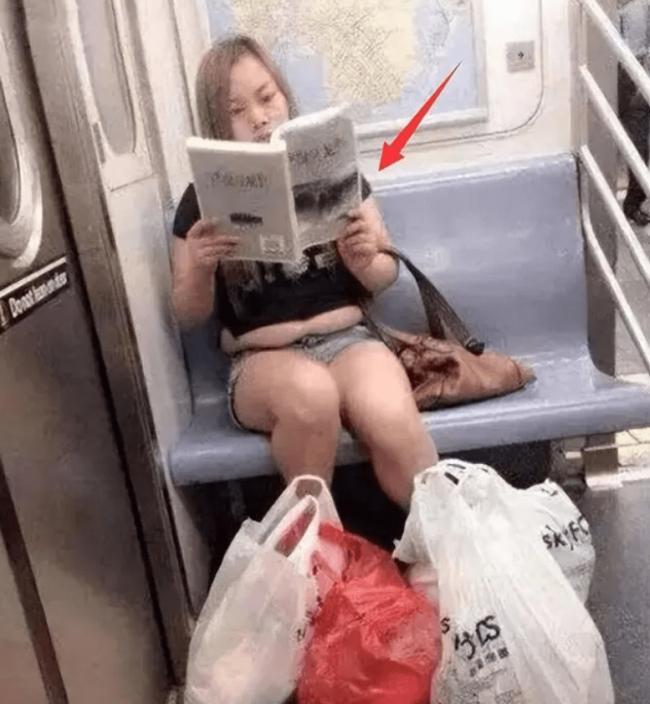 网友美国坐公交偶遇38岁凤姐 现状曝光