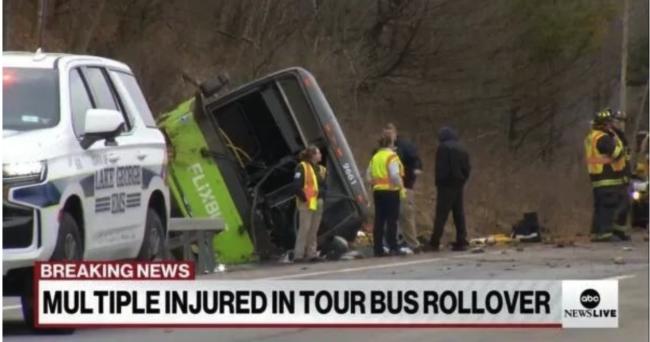 突发!加拿大旅游大巴侧翻 已致1人死亡 突发!加拿大旅游大巴侧翻 已致1人死亡