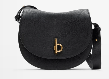 Burberry二手袋平均价值平42%。 Burberry二手袋平均价值平42%。