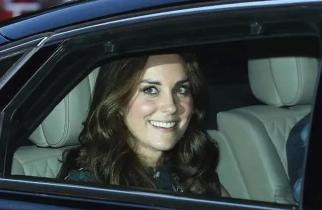 凯特王妃“隐疾”和女王是病友!活动强颜欢笑 凯特王妃“隐疾”和女王是病友!活动强颜欢笑