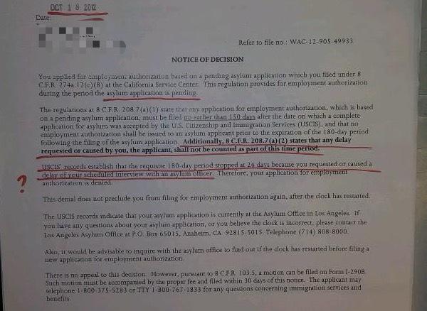 2012年10月,远扬第一次收到工卡申请被拒的信件。(图:受访人提供)