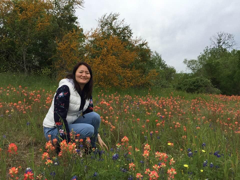 沃尔夫不时上载与妻子黄美的生活照。 facebook 沃尔夫不时上载与妻子黄美的生活照。 facebook