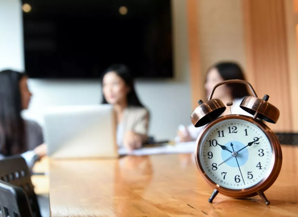 久坐族“最佳作息表” 5要项时数分配好 护心控血糖