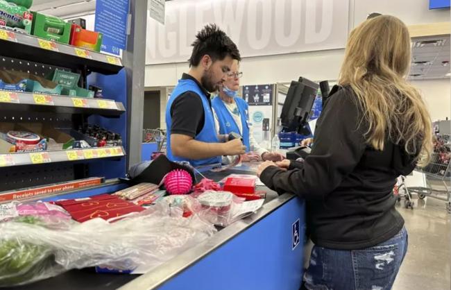 美上月零售销售零成长 Fed于9月降息机率超80% 美上月零售销售零成长 Fed于9月降息机率超80%