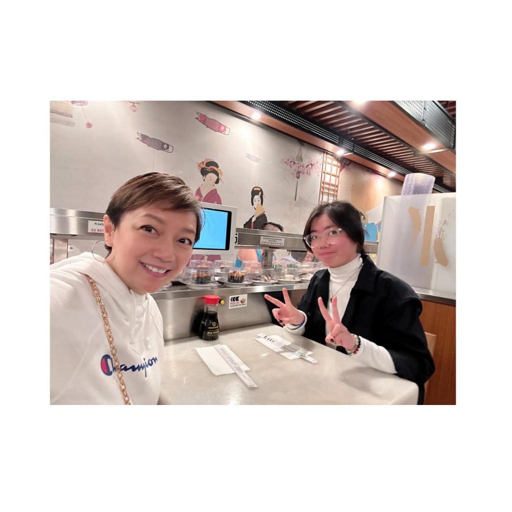 出现最多的是囡囡Hannah。 出现最多的是囡囡Hannah。