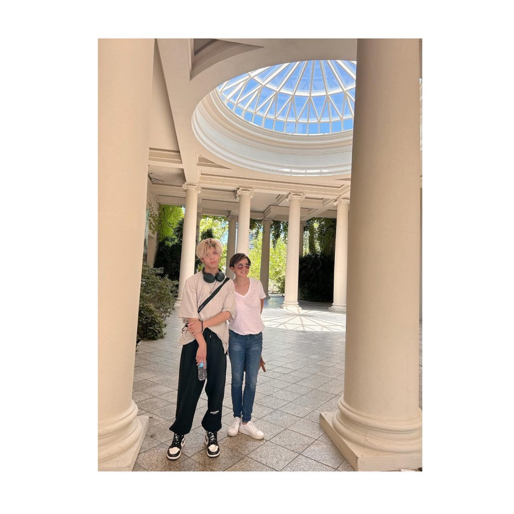 激变小鲜肉! 激变小鲜肉!