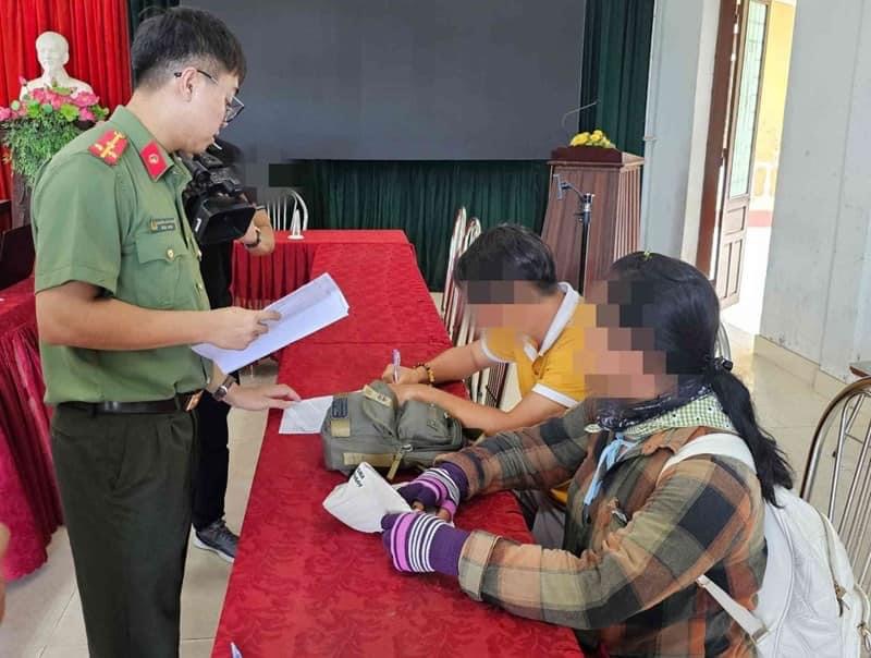 不少网红借「释明慧」蹭流量,有Youtuber涉发布相关假消息被捕。 facebook 不少网红借「释明慧」蹭流量,有Youtuber涉发布相关假消息被捕。 facebook