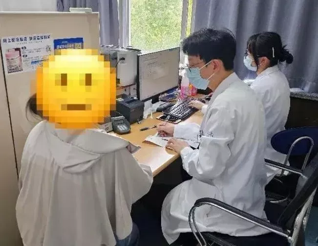 女子癌症复发崩溃!医生:建议查查老公 果然.....