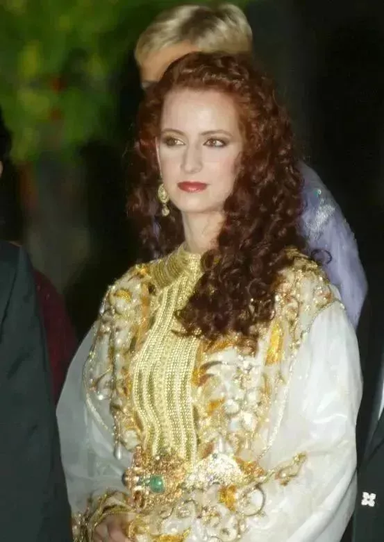 &middot;萨尔玛。