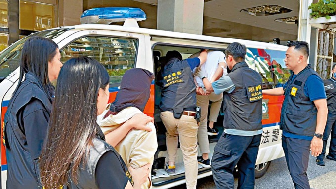 i_src_727048142.jpg 图片