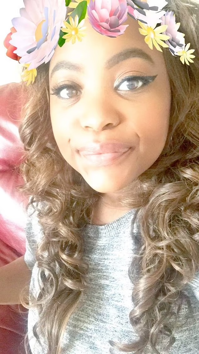 女被告 。网图 女被告 。网图