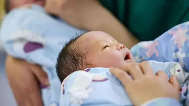 中国赴美生子人群恐慌 如何面对特朗普的新政