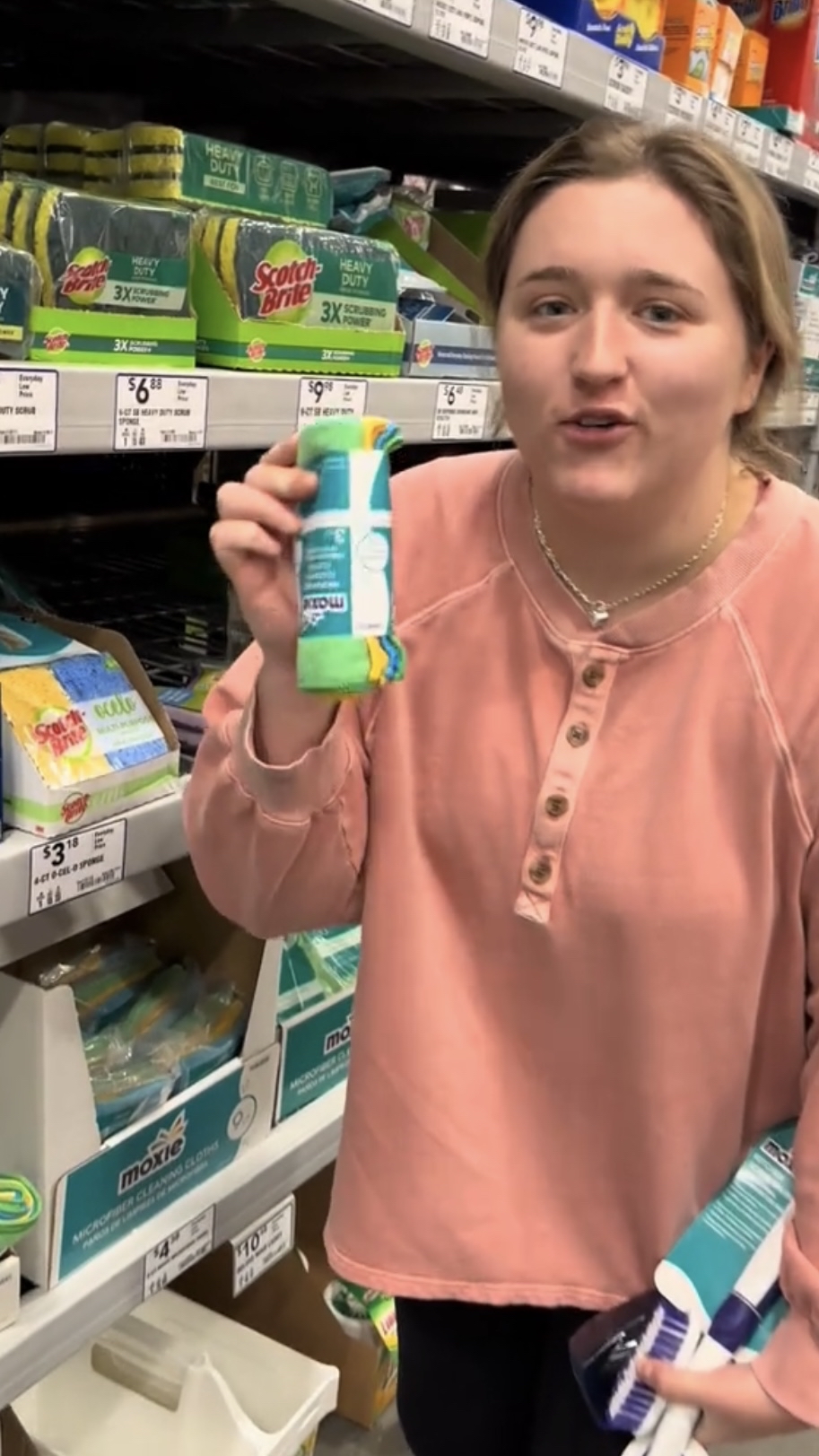 贾兹敏还分享如厕毛巾要在哪里买。 TikTok