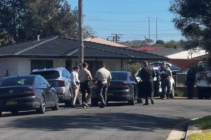 14岁中国女交换生遇刺身亡 13岁中国女生被逮捕