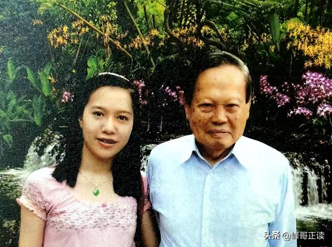 杨振宁与长子的一通电话，暴露了翁帆真实地位