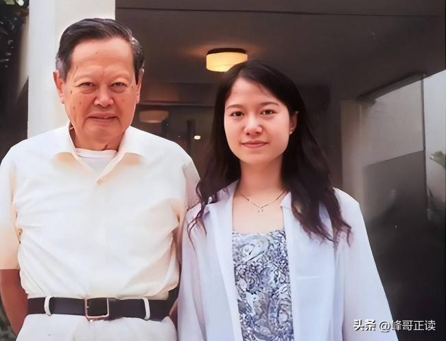 杨振宁与长子的一通电话，暴露了翁帆真实地位
