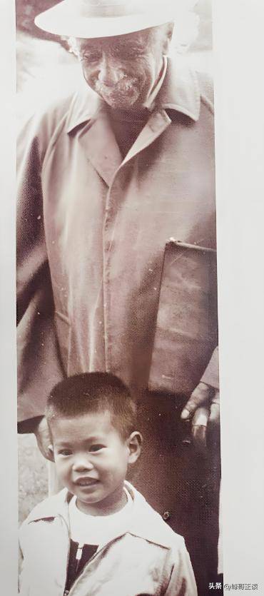 杨振宁与长子的一通电话，暴露了翁帆真实地位