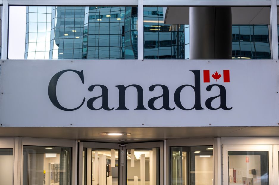 加拿大修改快速通道永久居留申请规则