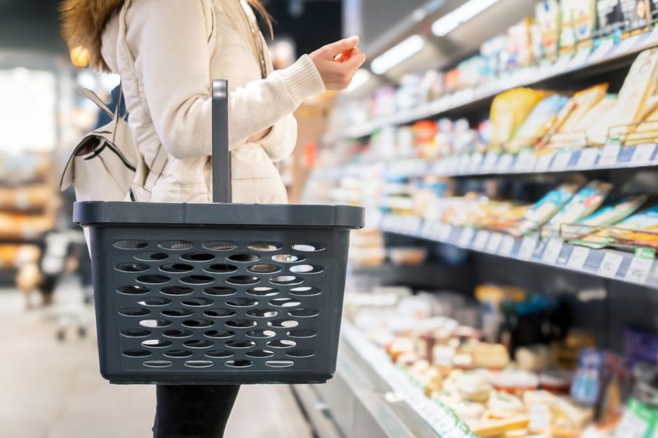 根据达尔豪斯大学的研究,食品价格比五年前上涨了27%,预计今年将再上涨最多6%。Vladimir Razguliaev/iStock/Getty Images Plus/Getty Images