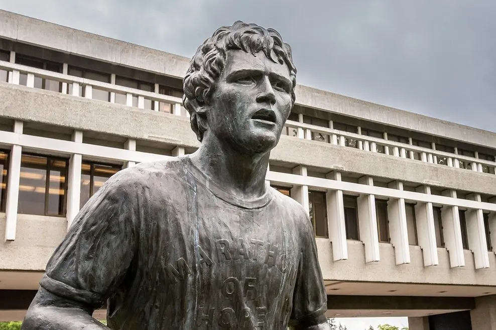 terry fox statue sfu burnaby f
