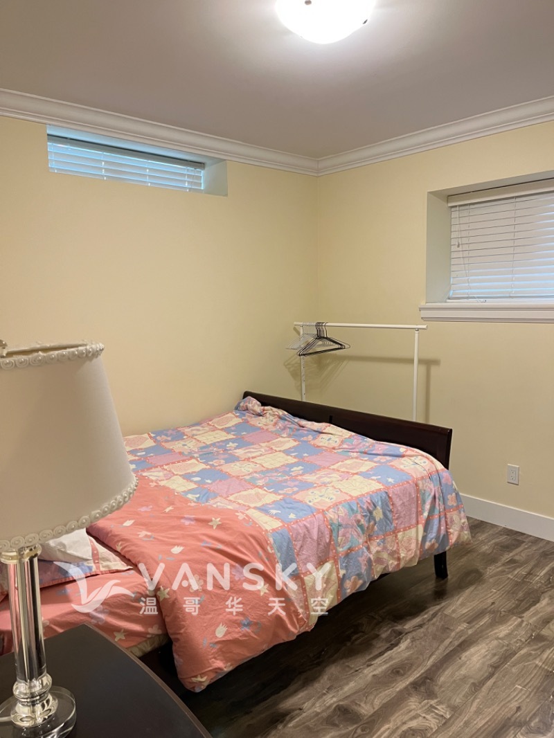 步行10分钟到49街天车站两房一厅出租