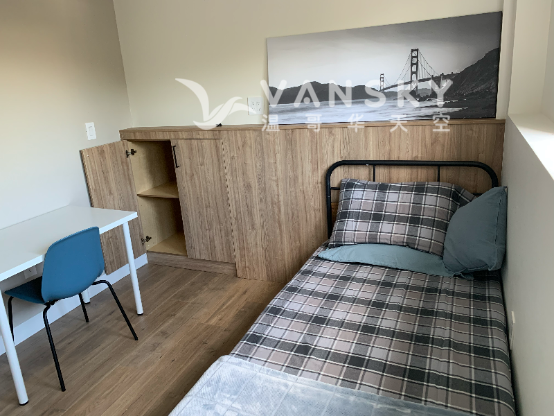 本拿比近 SFU, Lougheed全新裝修2房1衛