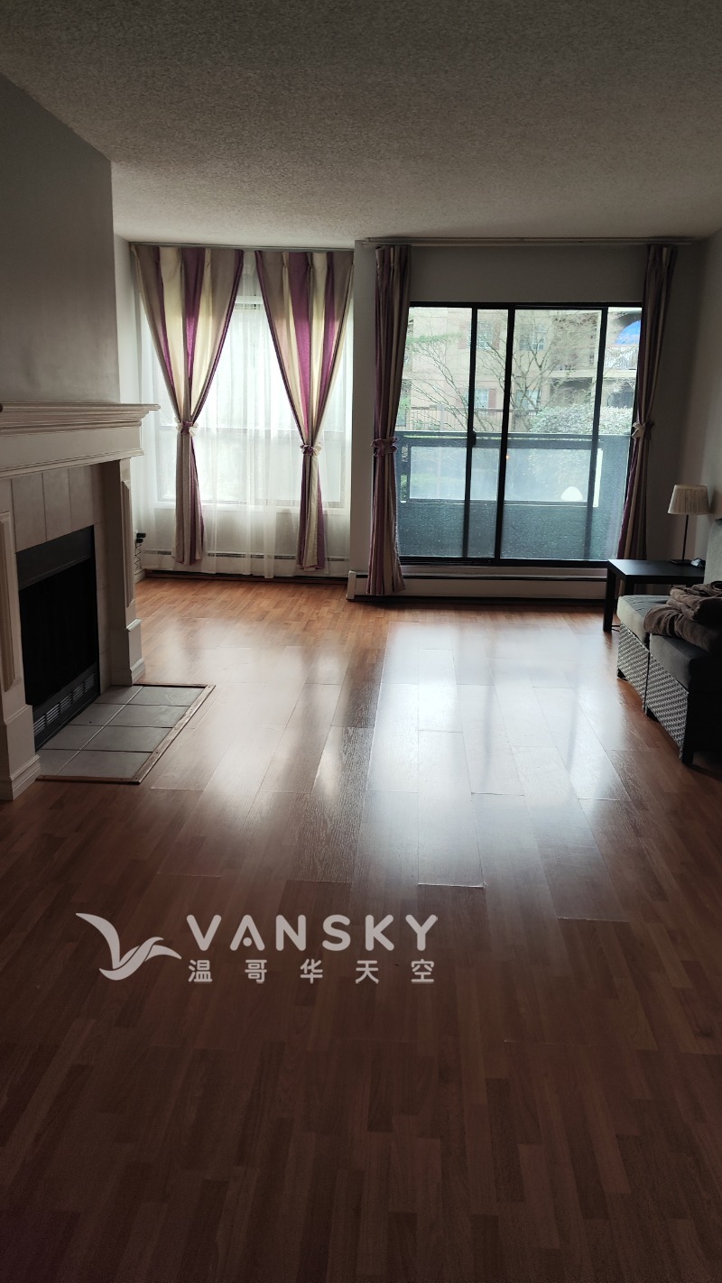 市中心两室一厅出租