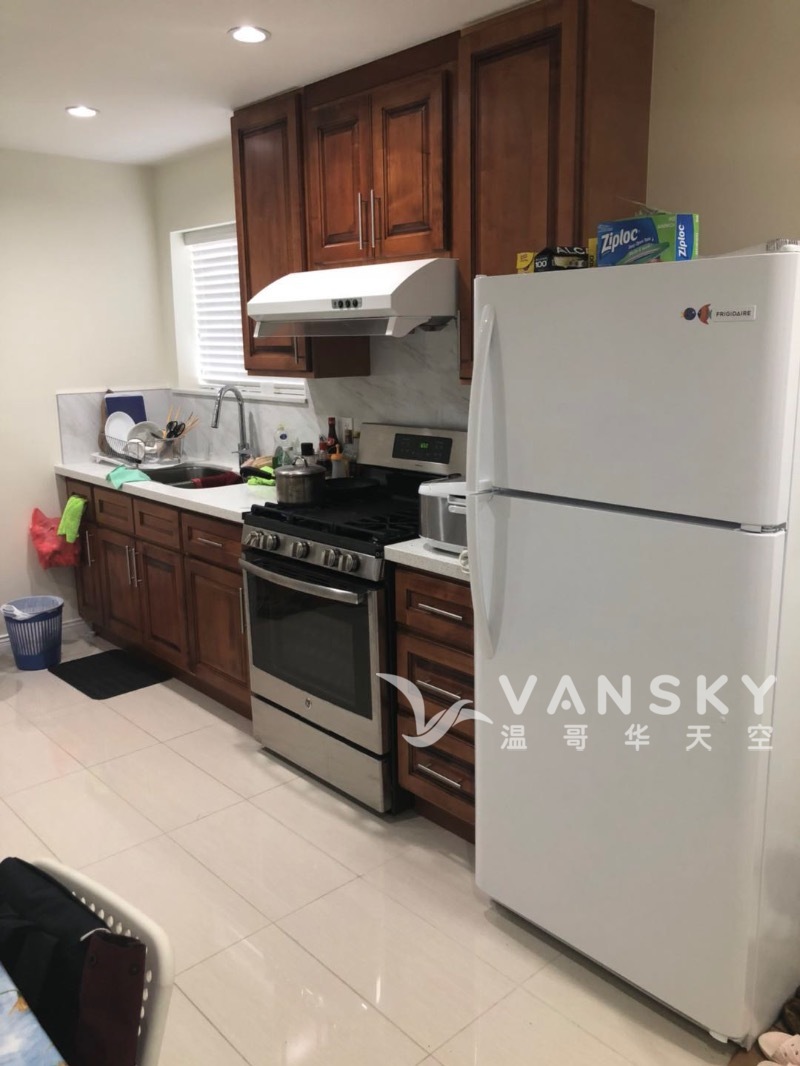 温东平地楼下2房一厅。找1男士和另外一个男生分租