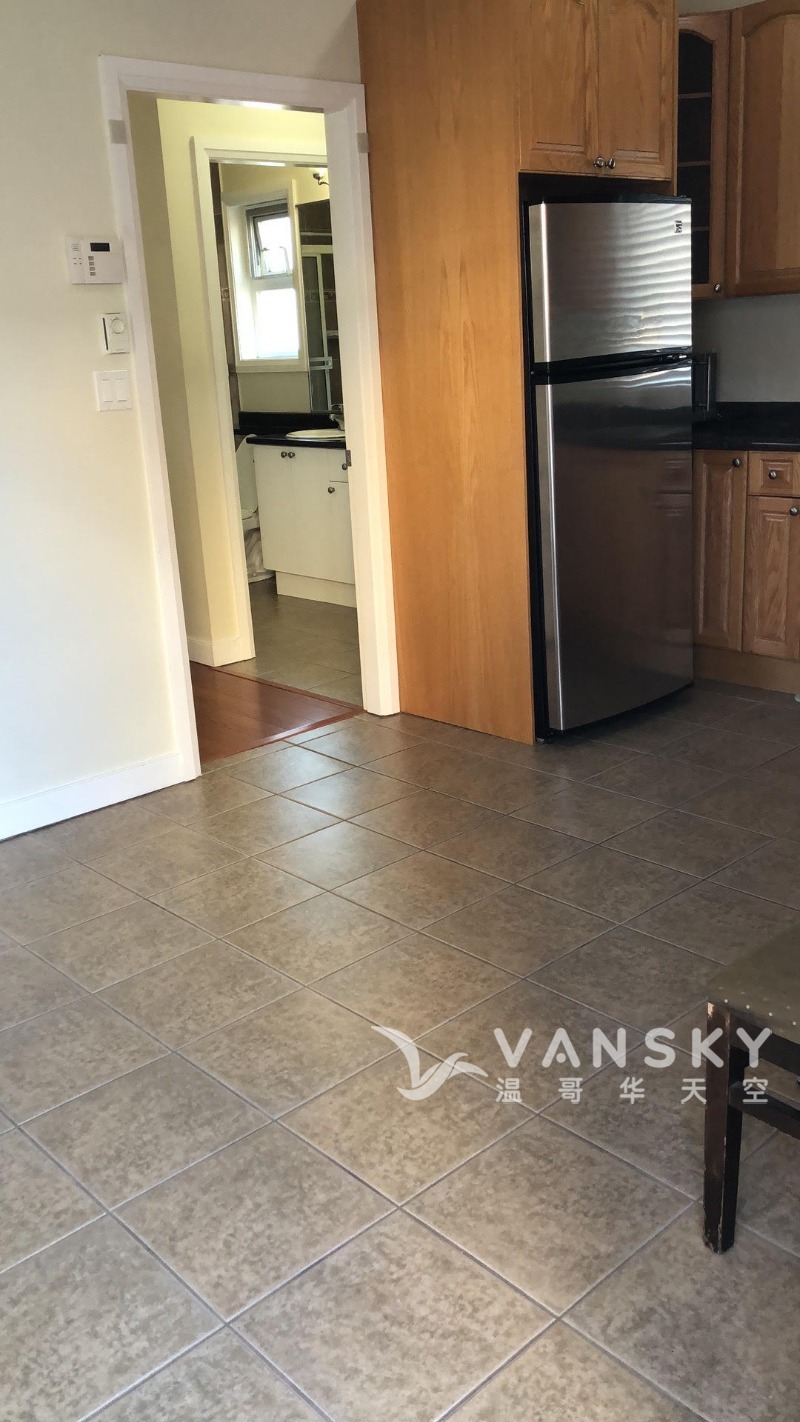 列治文独立屋 1房1厅 出租 独立出入