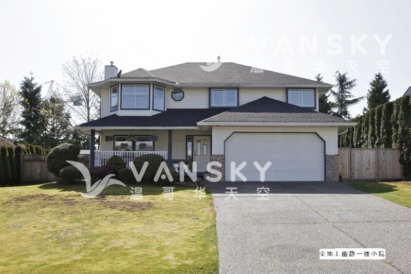 Fleetwood 内街地上一层 两房一厅或三房一厅出租(租金可议)