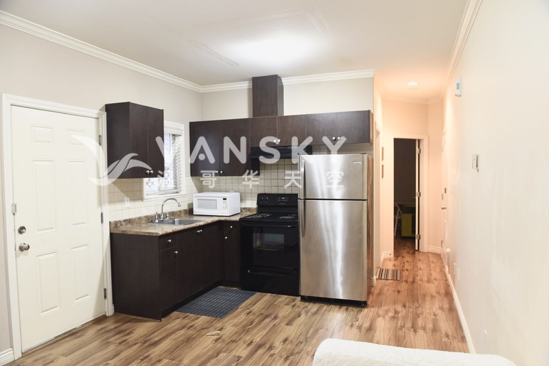 Richmond 一号路一楼两房一厅出租