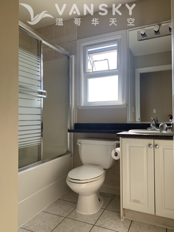 本拿比三房二卫