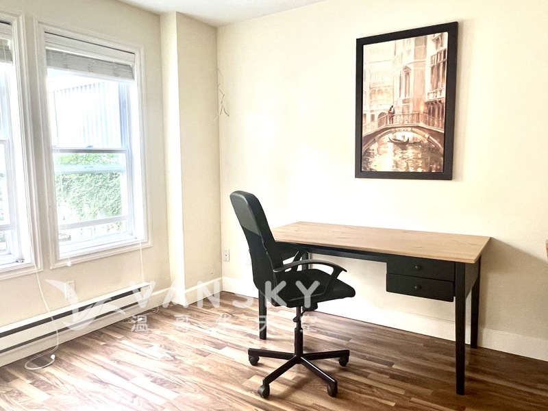 温西近UBC一房，独立出入