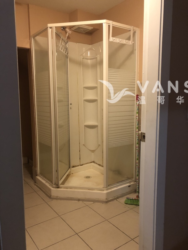 Surrey中心拎包入住舒适套房出租800/月