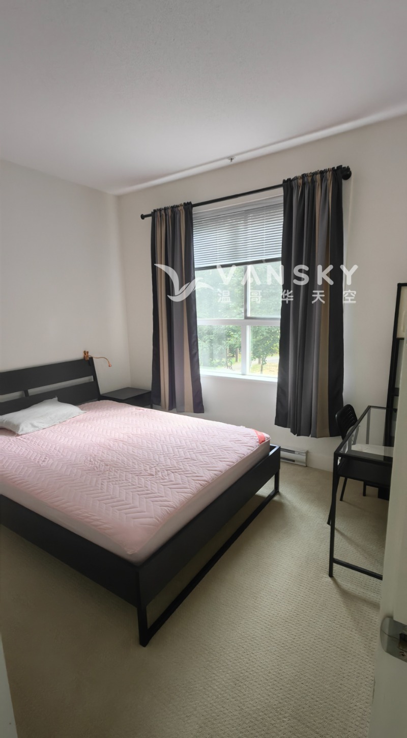 bby近metro两室一厅分租，限一个女生！！